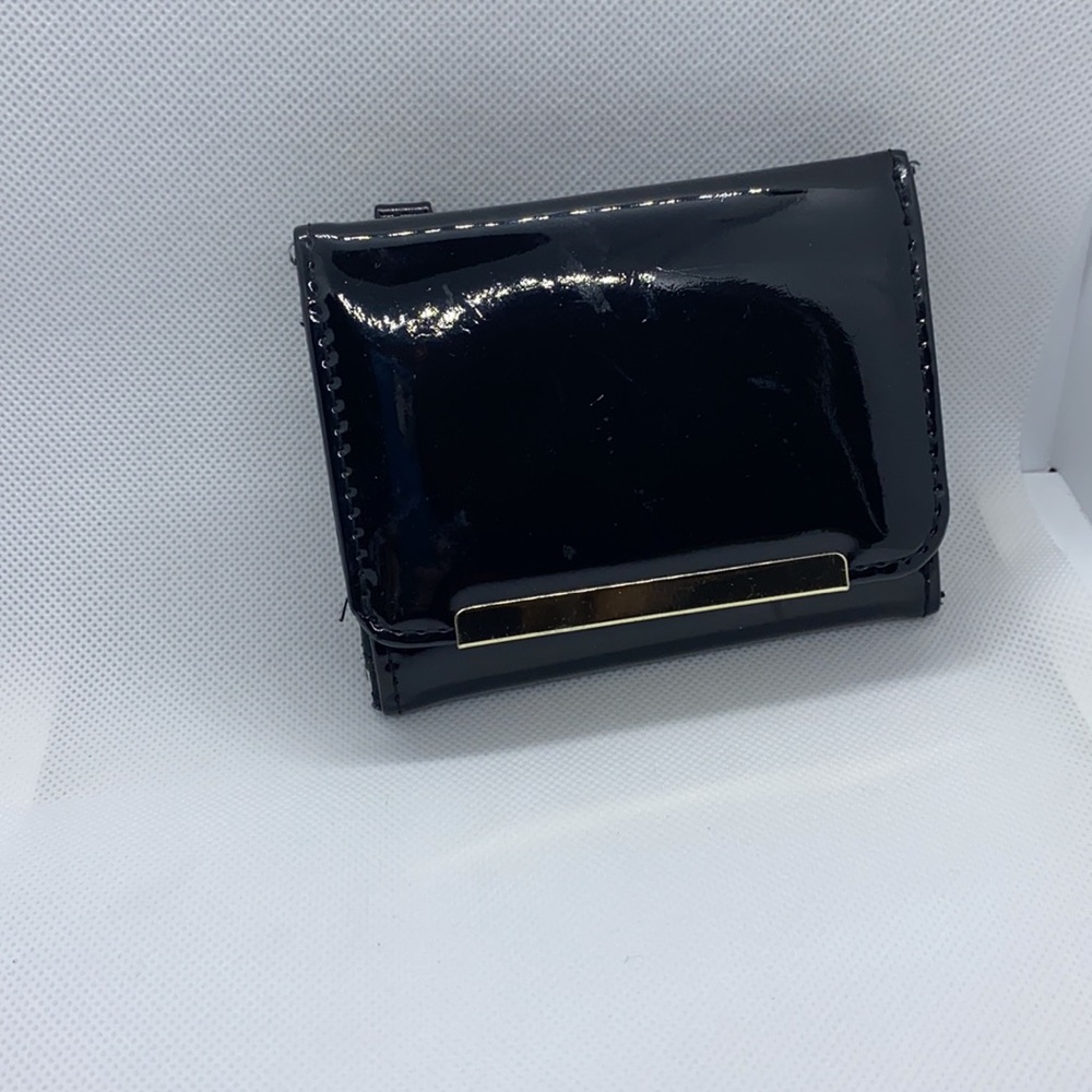(Safe Keeper )beautiful black patent wallet RFID